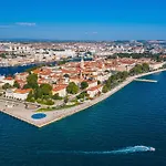 My Dalmatia - Sea View Riva * 扎达尔